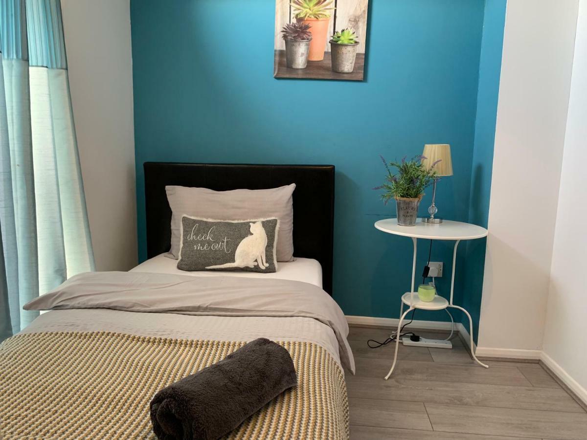 Eskdaill Place Apartment Kettering Esterno foto